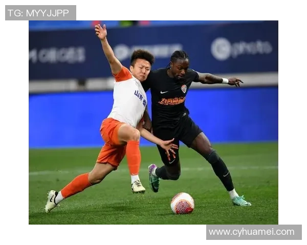 与球星同场竞技畅享足球激情亲身体验职业赛场的荣耀与挑战