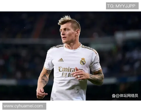 全球足坛顶级球星惊人年薪揭密谁才是真正吸金之王